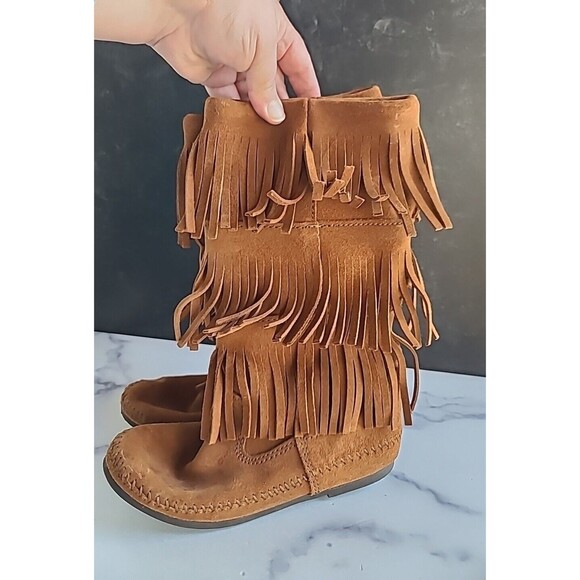 Minnetonka Brown Fringe Boots Size 7 - Picture 3 of 10